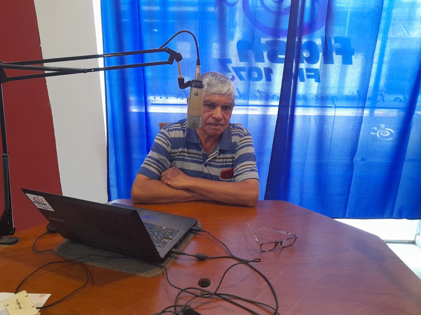 OLEGARIO MARTÍNEZ RECLAMA POR UN DESPIDO EN LA MUNICIPALODAD DE SANTA